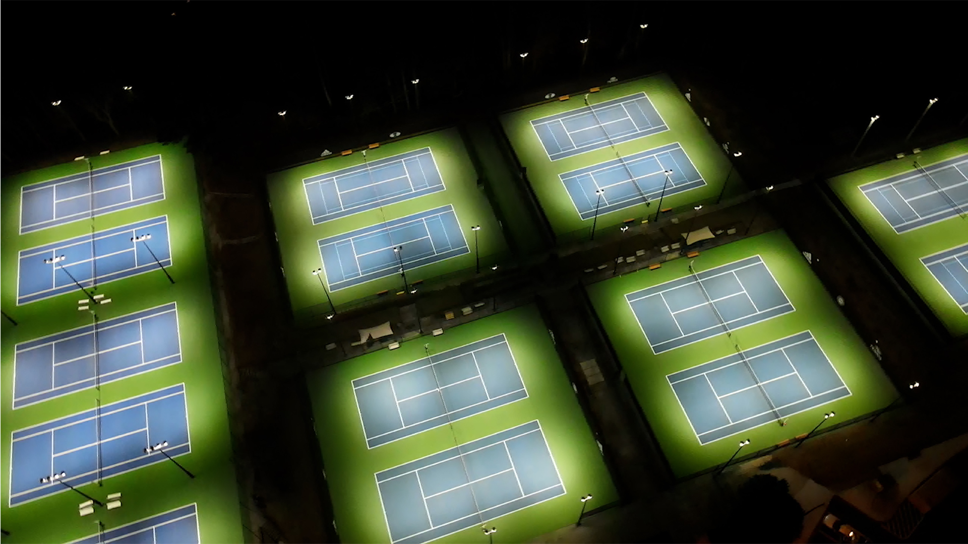 LED Lighting for Outdoor Tennis Courts AEON LED Lighting LED Lighting for Outdoor Tennis Courts AEON LED Lighting