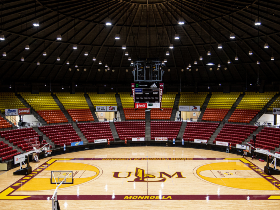 how to dim stadium lights